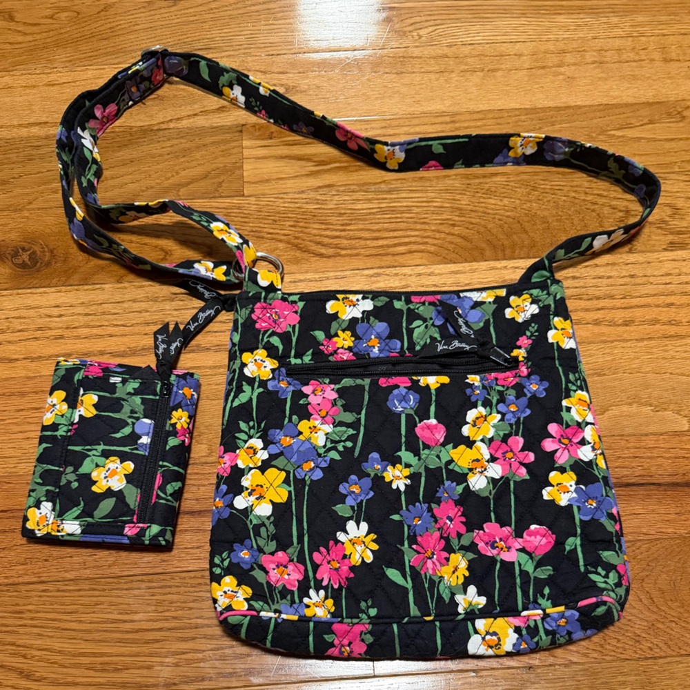 Vera Bradley crossbody and wallet in wildflower garden